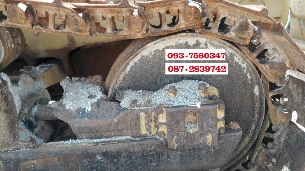 ขายรถแทรกเตอร์ตีนตะขาบ CAT D6D