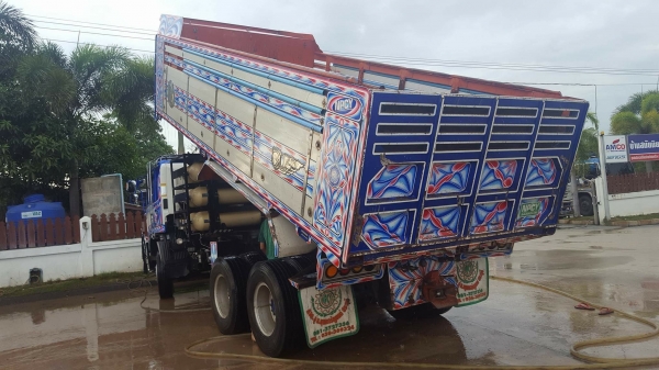 HINO MEGA 360 ngv ปี57 HINO MEGA 360 ngv ปี57