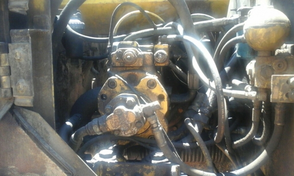 ขายแบ็คโฮ120รุ่น3