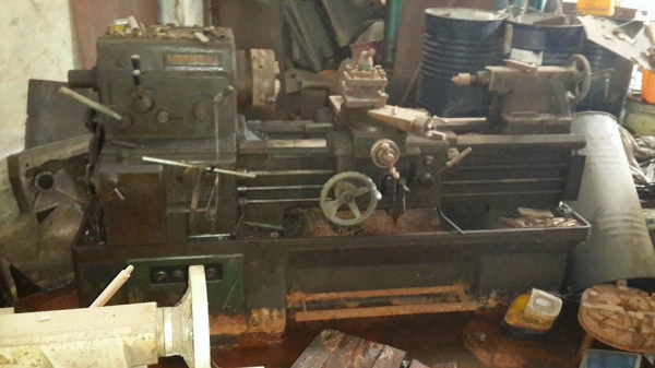 ขายครับขายเครื่องกลึงญี่ปุ่น ยี่ห้อ morisaiki 850 ms 4 เพลา มีเบรค สภาพสวยๆเลยครับ แน่น หน้าแท่นสวย เครื่องแน่น สภาพดีครับ เจ้าของทิ้งกิจการไปนาน ฝนตกน้ำท่วมไม่มีคนดูดน้ำ