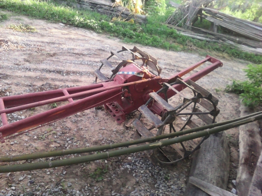 2500มาเอาไปเลยลดแล้วขายโครงรุ่นเต่าสวมมงกฏเกียร์เดียวราคาถูกๆคับ 2500มาเอาไปเลยลดแล้วขายโครงรุ่นเต่าสวมมงกฏเกียร์เดียวราคาถูกๆคับ