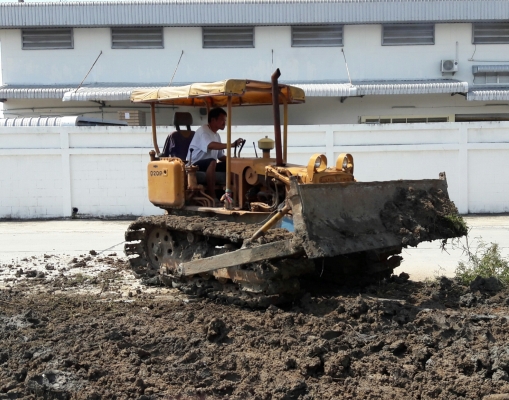 KOMATSU D20-3