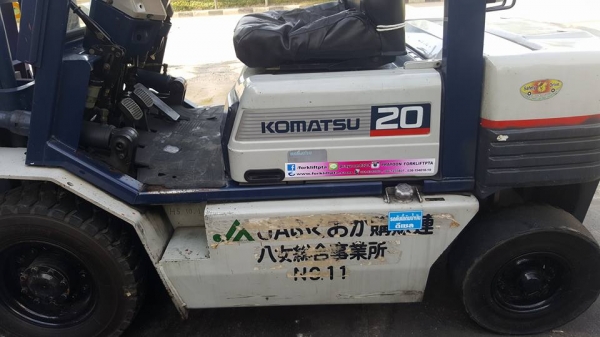 แหล่งรวมรถโฟล์คลิฟท์งาเทอิ้งค์ฟอร์คสำหรับตักยางก้อนยางพาราและยางถ้วยขี้ยาง081-8342060 แหล่งรวมรถโฟล์คลิฟท์งาเทอิ้งค์ฟอร์คสำหรับตักยางก้อนยางพาราและยางถ้วยขี้ยาง081-8342060