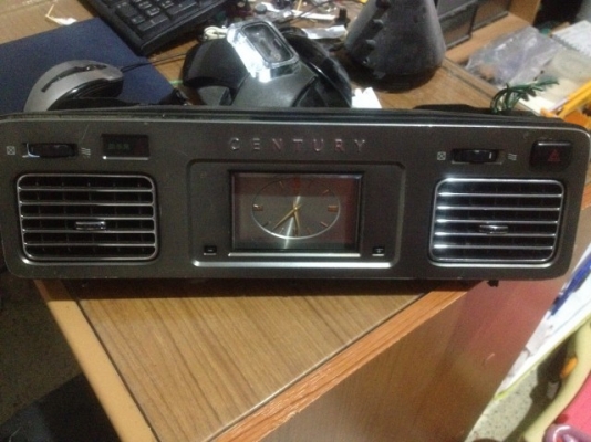 กรอบช่องเเอร์มีนาฬิกาเเบบเข็มคลาสิคเก่าญี่ปุ่นเอาไปเเปลงใส่รถได้