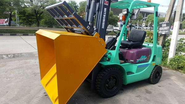 แหล่งรวมรถโฟล์คลิฟท์งาเทอิ้งค์ฟอร์คงากระดกเทได้ งาคว่ำหงายงาใส่บุ้งกี๋สำหรับตักยางก้อนยางพารายางถ้วยและขี้ยาง081-83420602