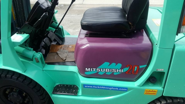 แหล่งรวมรถโฟล์คลิฟท์งาเทอิ้งค์ฟอร์คงากระดกเทได้ งาคว่ำหงายงาใส่บุ้งกี๋สำหรับตักยางก้อนยางพารายางถ้วยและขี้ยาง081-83420602