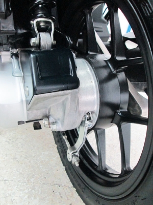 (โอนฟรี) All New Click 125 i Idling Stop ไมล์แท้ 2575 กม ปี 2016 ตัว TOP ล้อแม็ก ไฟหน้า LED  เครื่องหัวฉีดประหยัดน้ำมัน