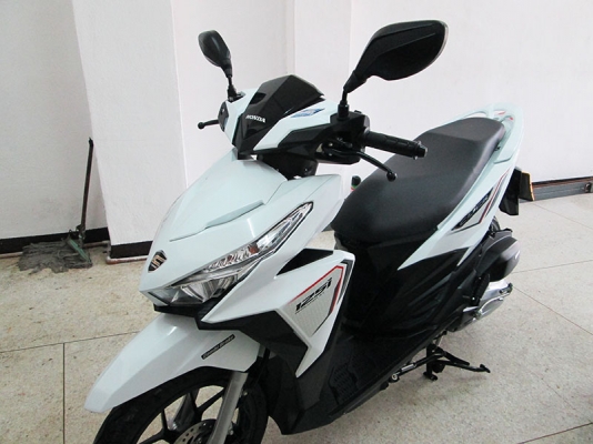 (โอนฟรี) All New Click 125 i Idling Stop ไมล์แท้ 2575 กม ปี 2016 ตัว TOP ล้อแม็ก ไฟหน้า LED  เครื่องหัวฉีดประหยัดน้ำมัน