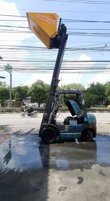 แหล่งรวมรถโฟล์คลิฟท์งาเทอิ้งค์ฟอร์คงากระดกเทได้ งาคว่ำหงาย ตักยางพาราตักยางก้อนยางถ้วยและขี้ยาง-