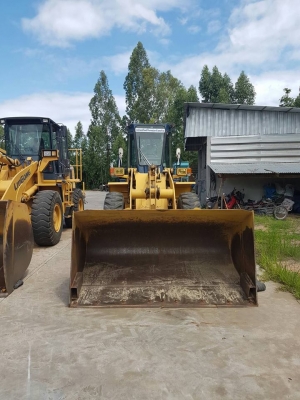 ขายรถตักข้าว KOMATSU WA100-1สภาพสวย พร้อมใช้งาน เอวอ่อน เครื่องแน่นใช้งานทุกวัน ขายรถตักข้าว KOMATSU WA100-1สภาพสวย พร้อมใช้งาน เอวอ่อน เครื่องแน่นใช้งานทุกวัน