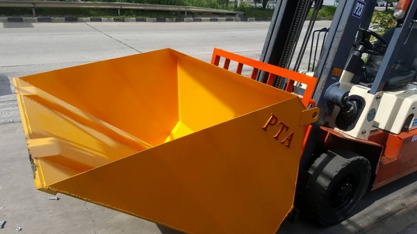 แหล่งรวมรถโฟลค์ลิฟท์งาเทอิ้งค์ฟอร์คงากระดกเทได้ใส่บุ้งกี๋สำหรับตักยางก่อนยางพารายางถ้วยและขี้ยาง