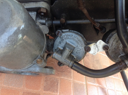 ขายคาร์บูแต่งคู่ของSU