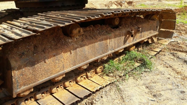 ขายรถขุดแบ็คโค SK200-3มาร์คทรี เอกสารเล่มทะเบียน ช่วงล่างดีไฟฟ้าตัด รถทำงานปกติ ขายรถขุดแบ็คโค SK200-3มาร์คทรี เอกสารเล่มทะเบียน ช่วงล่างดีไฟฟ้าตัด รถทำงานปกติ