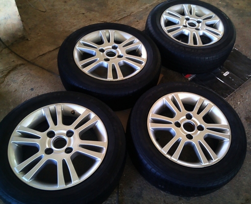 แม็กเก๋งขอบ15 4รู114พร้อมยาง (4ล้อ 3,900)