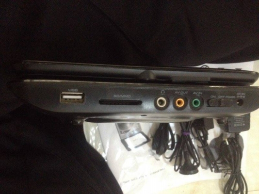 ขายเครื่องเล่น DVD AJ แบบพกพา รุ่น PCD-19D ขายเครื่องเล่น DVD AJ แบบพกพา รุ่น PCD-19D