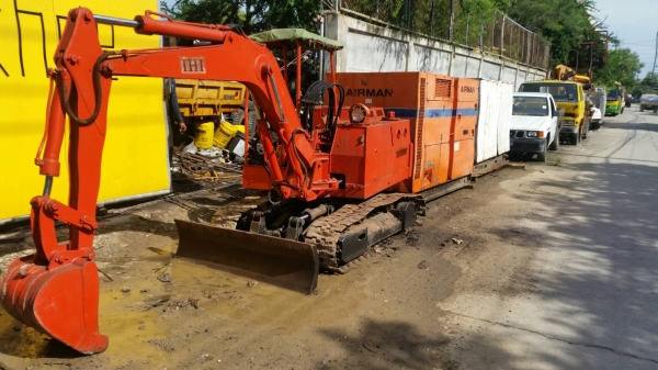 ขาย รถขุด แบคโฮ IHI 010 เก่าญี่ปุ่นแท้ ตรวจเช๊คสภาพเรียบร้อย พร้อมใช้งาน ราคาถูกมากๆ