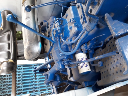 (ลดสุดๆไปเลย)ขายรถไถฟอร์ด 2 คัน T1 77 และ 6600 T5 พร้อมอุปกรณ์ ใบมีดดันหน้า ผาน 7 และผาน3 ทะเบียนพร้อมโอนทั้ง 2 คัน