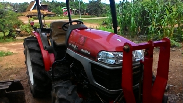 ขายรถไถยันมาร์ EF352t ด่วน