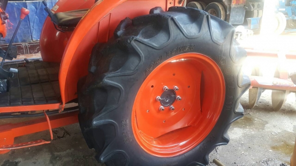 ขายคูโบต้าL4708สภาพพร้อมใช้งานมีใบดันหน้าใหม่กับผาน6ให้เครื่องเกียดีราคา385,000ต่อรองได้คับทะเบียนพร้อม มีบริการจัดส่งฟรี