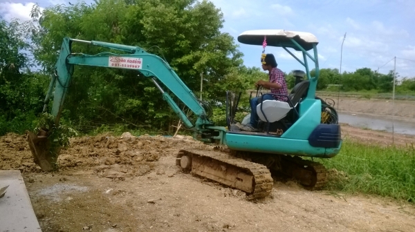 ขายเเม็คโคร โคมัสสุ pc30-7E  พร้อมใช้งาน ราคาถูก เจ้าของใช้เอง