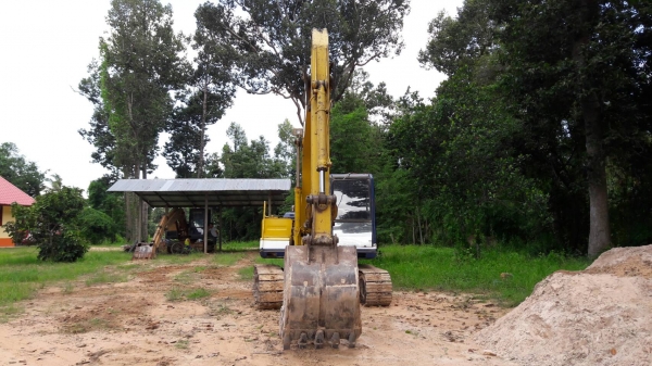 KOBELCO SK120-3 KOBELCO SK120-3