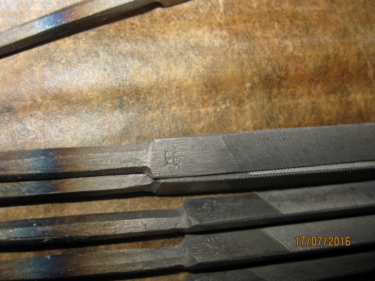 ตะไบ 3 เหลี่ยม  Nicholson ขนาด 5 นิ้ว ตัวนี้ Made in U.S.A.