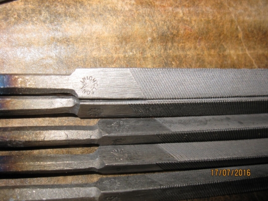 ตะไบ 3 เหลี่ยม  Nicholson ขนาด 5 นิ้ว ตัวนี้ Made in U.S.A.