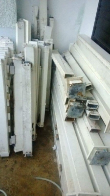 ขายเหมาเสากับรั้วเหล็กหุ้มด้วยพลาสติคpvc