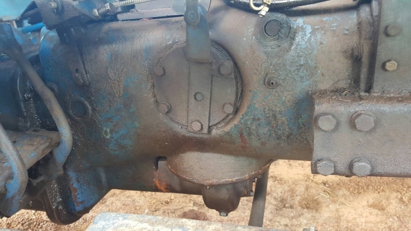 ขาย รถไถ FORD 5000 ติดคีบปัญญาประดิษฐ์จักรกล คีบใช้งานแค่ปีเดียว เอกสารใบซื้อขาย ราคาคุยกันได้ครับ