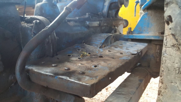 ขาย รถไถ FORD 5000 ติดคีบปัญญาประดิษฐ์จักรกล คีบใช้งานแค่ปีเดียว เอกสารใบซื้อขาย ราคาคุยกันได้ครับ