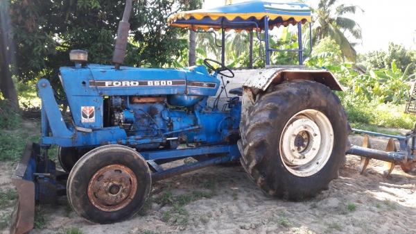 ขายรถไถ