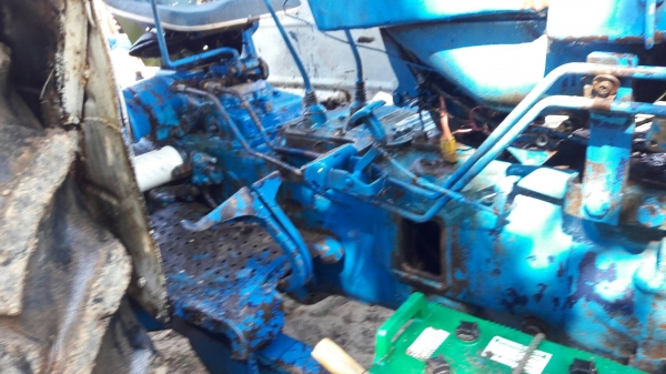 ขายรถไถ