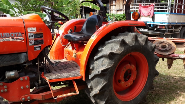 L4708SP ปี57 สภาพดีพร้อมใช้งานครับ L4708SP ปี57 สภาพดีพร้อมใช้งานครับ