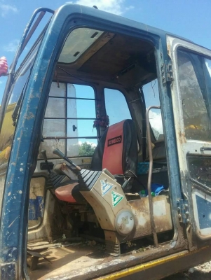 KOBELCO 455,000 บาท SK100  MARK 3 เครื่องดี ไฟฟ้าครบ เอกสารเล่มทะเบียน รถอยู่ จ.สุรินทร์