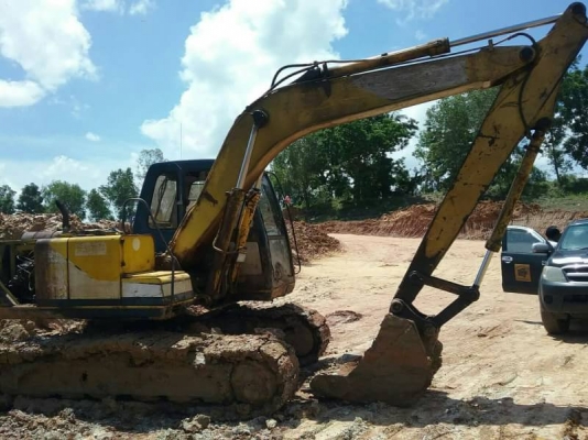 KOBELCO 455,000 บาท SK100  MARK 3 เครื่องดี ไฟฟ้าครบ เอกสารเล่มทะเบียน รถอยู่ จ.สุรินทร์