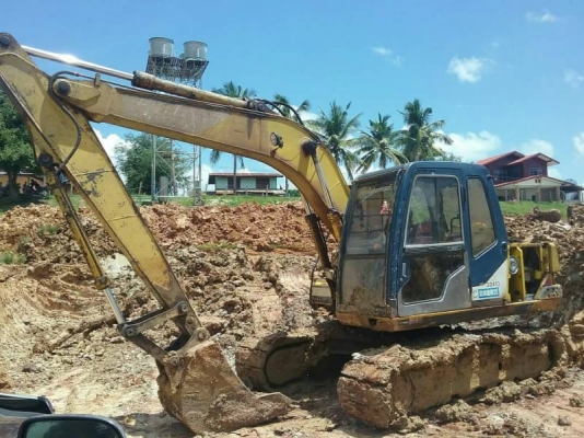 KOBELCO 455,000 บาท SK100  MARK 3 เครื่องดี ไฟฟ้าครบ เอกสารเล่มทะเบียน รถอยู่ จ.สุรินทร์