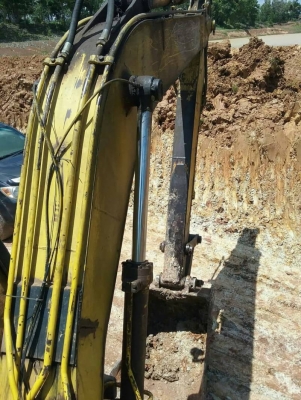 KOBELCO 455,000 บาท SK100  MARK 3 เครื่องดี ไฟฟ้าครบ เอกสารเล่มทะเบียน รถอยู่ จ.สุรินทร์