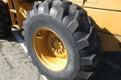 KOMATSU 510 กรองเดี่ยว สวยๆ ญี่ปุ่นแท้ สภาพ ดี พร้อมใช้งาน ราคาไม่แพง โทร.090-986-2521 อ๊อบ