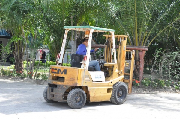 ขายFORKLIFT TCM FD20 (2ตัน) ดีเซล เสา3เมตร สวยเดิมจากญี่ปุ่น ยังไม่เคยใช้ในไทย 138,000เท่านั้น!!