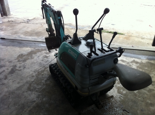 ขายแมคโฮ kobelco ss