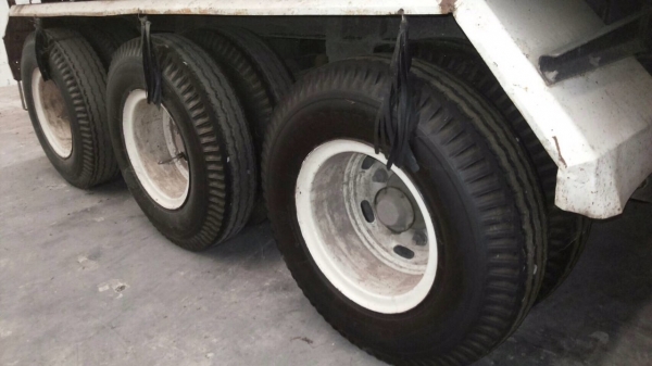 ขายรถ22ล้อหัวลาก ISUZU 360แรงม้ากับหางพื้นเรียบ3เพลาSMM ปี57สนใจโทร 081-970-1072 ขายรถ22ล้อหัวลาก ISUZU 360แรงม้ากับหางพื้นเรียบ3เพลาSMM ปี57สนใจโทร 081-970-1072