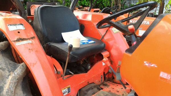 ขายรถไถ KUBOTA L4508 พร้อมดันหน้าตราช้าง ทะเบียนพร้อมโอน ราคา 180,000 DC Tractor Rayong 0818618678,0899347475 id line=0818618678 id line=0899347475 มีรถขนส่งบริการทั่วไทย https://www.facebook.com/DC-Tractor-Rayong-307154532717928/shop?ref=page_internal&am ขายรถไถ KUBOTA L4508 พร้อมดันหน้าตราช้าง ทะเบียนพร้อมโอน ราคา 180,000 DC Tractor Rayong 0818618678,0899347475 id line=0818618678 id line=0899347475 มีรถขนส่งบริการทั่วไทย https://www.facebook.com/DC-Tractor-Rayong-307154532717928/shop?ref=page_internal&am