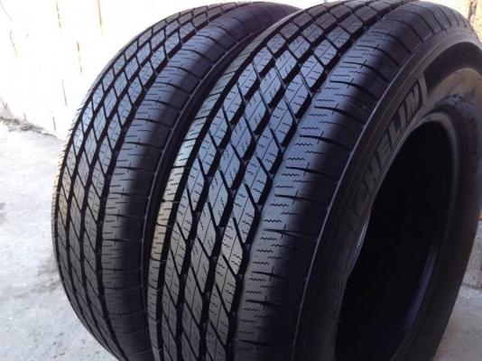 ยาง MICHELIN 265-65-17 ปี 16 2 เส้น 5000  ยางอะไหล่ไม่เคยลงพื้นตุ่มหน้ายางยังอยู่ไม่บวมไม่กินข้าง  ดอกยางเหลือเยอะเอาไปวิ่งกันใด้อีกยาว