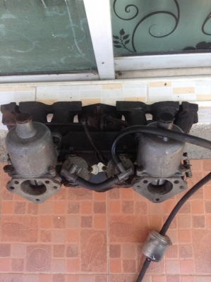 ขายคาร์บูเรเตอร์แต่งแบบคู่ของ SU 4000 บาท