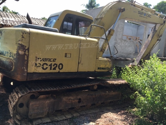 แบคโฮ KOMATSU PC120 รุ่น 6 ปีจดทะเบียน 2550