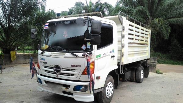 รถฮีโน่ 6 ล้อดั้ม FC9J 175 แรงม้า. ปี 54. , ( รถวิ่ง 1xx,xxx กม. ) สนใจติดต่อ 081 - 6079515 รถฮีโน่ 6 ล้อดั้ม FC9J 175 แรงม้า. ปี 54. , ( รถวิ่ง 1xx,xxx กม. ) สนใจติดต่อ 081 - 6079515