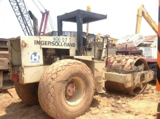 ขาย รถบด lNGERSLLRAND  10 ตัน. / SD100D - B. , ( มี ขาย 3 คัน. )     สนใจติดต่อ  081 - 6079515