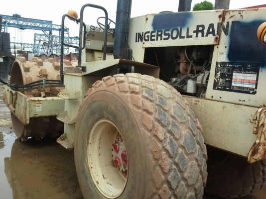 ขาย รถบด lNGERSLLRAND  10 ตัน. / SD100D - B. , ( มี ขาย 3 คัน. )     สนใจติดต่อ  081 - 6079515