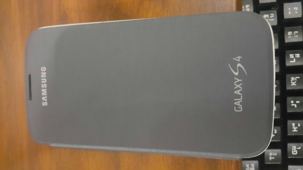 ขายครับ samsung s4 จอ 5 นิ้ว ขายครับ samsung s4 จอ 5 นิ้ว