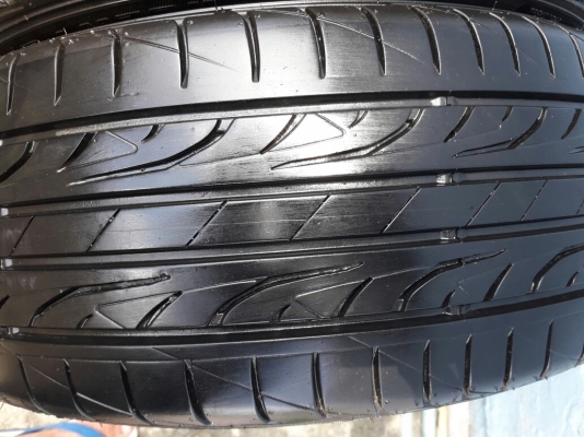 DUNLOP รุ่น LM704. 205 55R16 ลงพื้นจริงปลายปี2015 สภาพสวยมากๆ ดอกเยอะมากๆ ไม่มีปะคุ้มสุดไม่แพงใช้นาน DUNLOP รุ่น LM704. 205 55R16 ลงพื้นจริงปลายปี2015 สภาพสวยมากๆ ดอกเยอะมากๆ ไม่มีปะคุ้มสุดไม่แพงใช้นาน